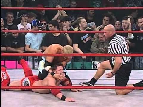 Cage vs AJ en TNA.